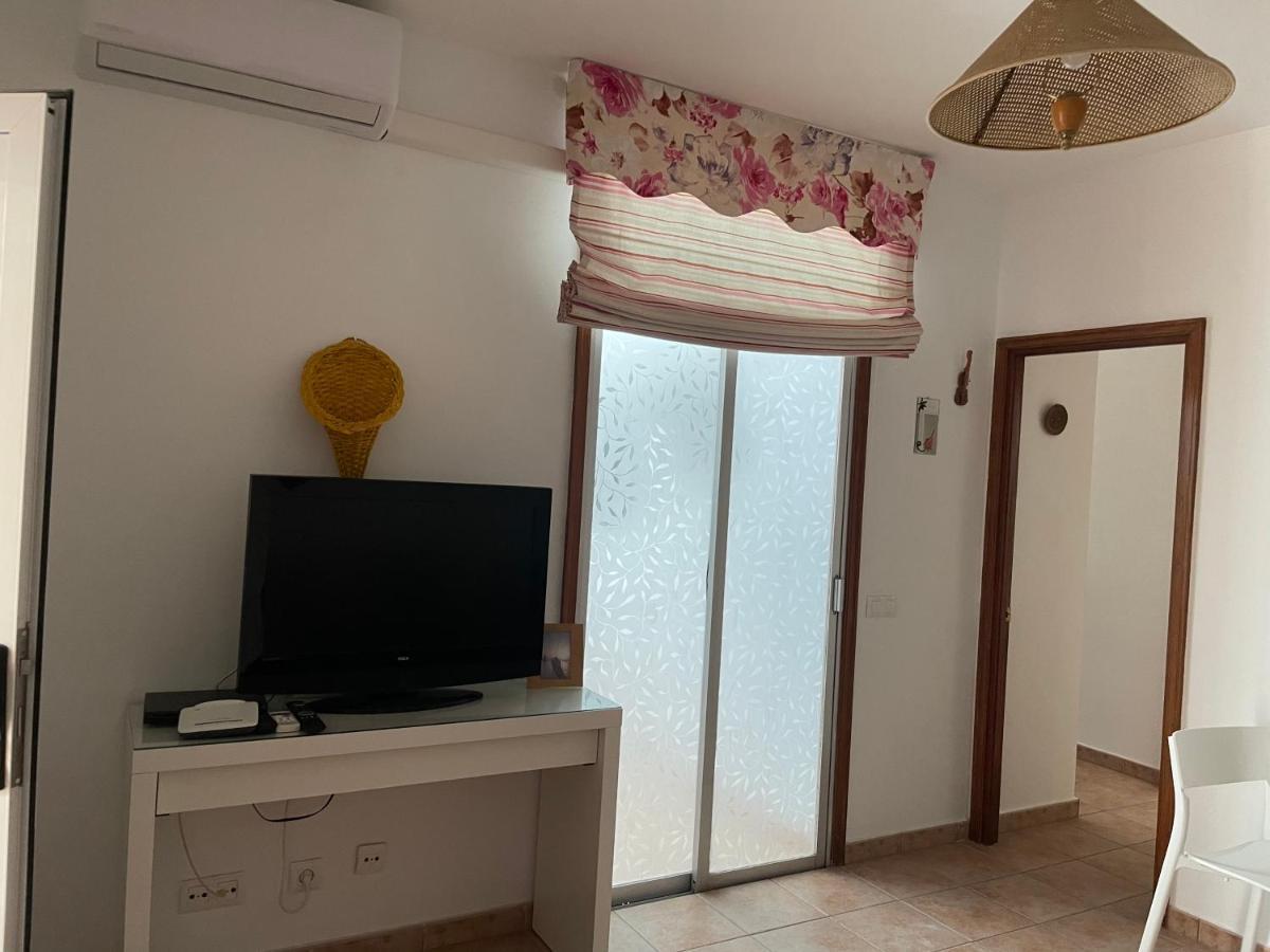 Apartamento Rivera Del Mar Apartment Puerto De Mogan Ngoại thất bức ảnh