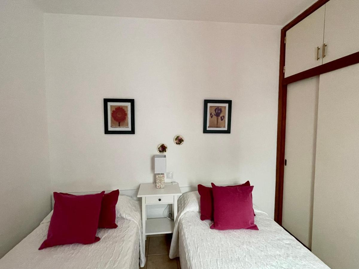 Apartamento Rivera Del Mar Apartment Puerto De Mogan Ngoại thất bức ảnh